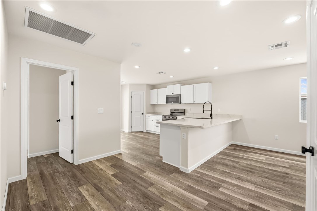 1840 Arrowhead Dr.