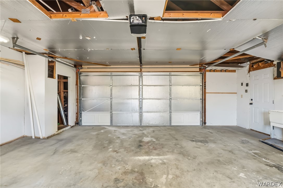 1670 Yale Drive