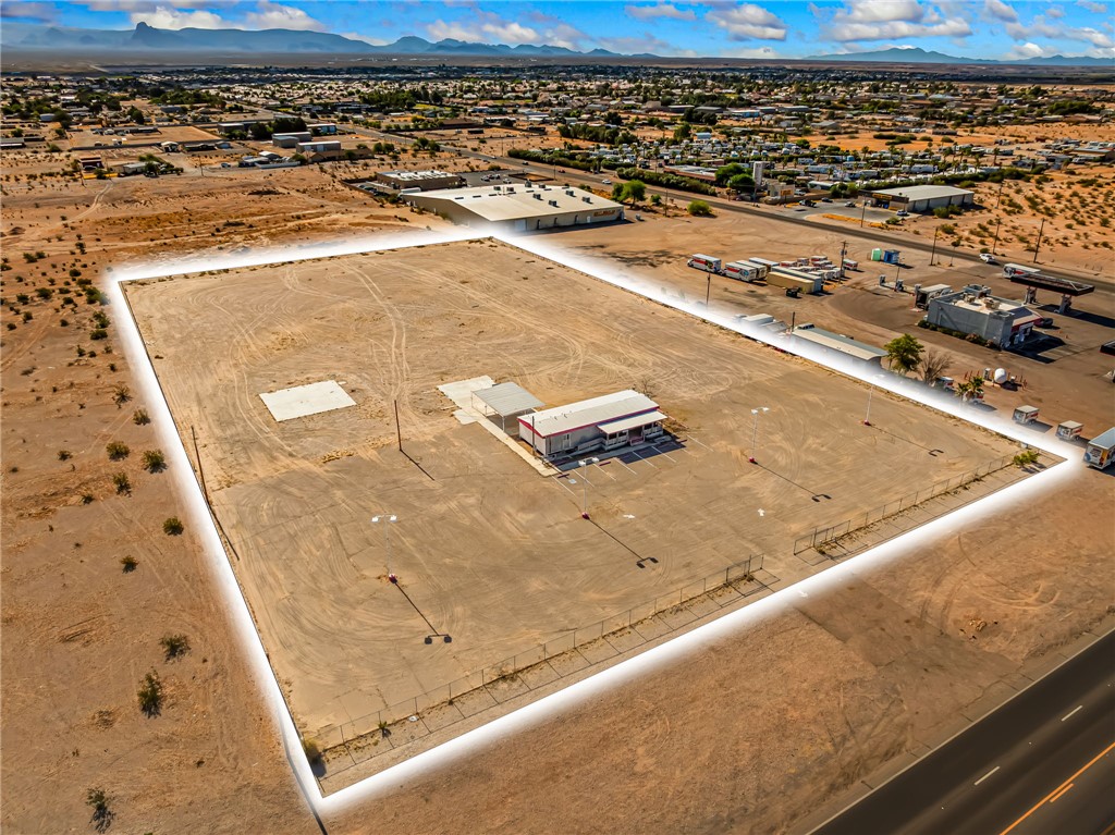 5460 S Highway 95