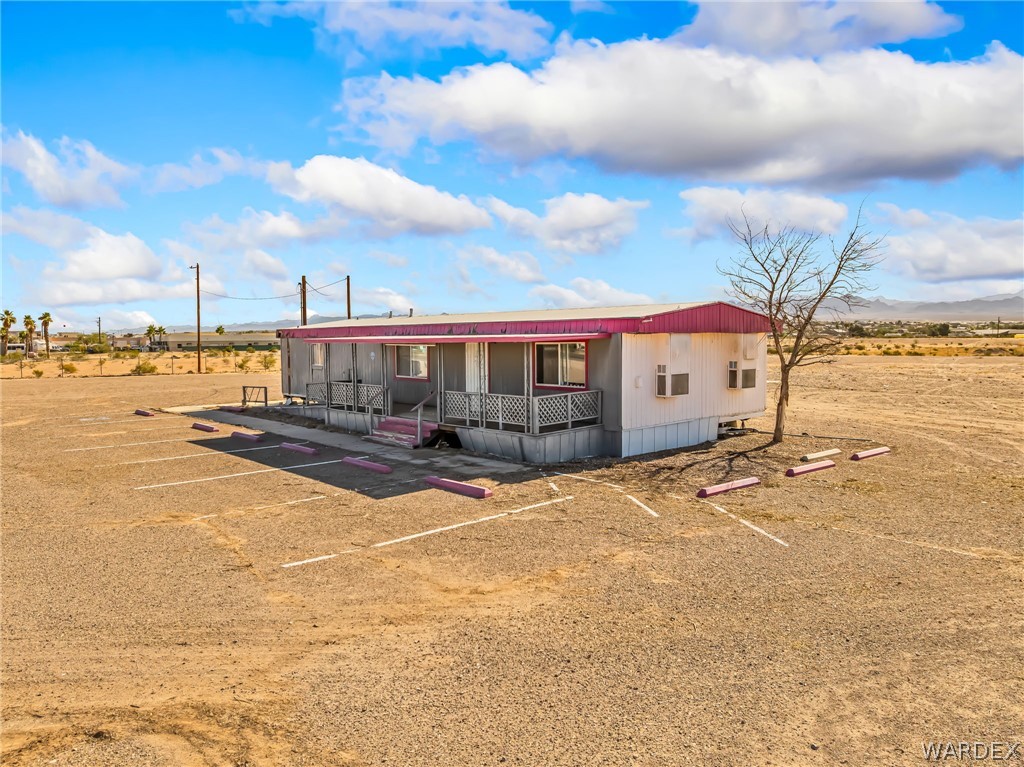 5460 S Highway 95