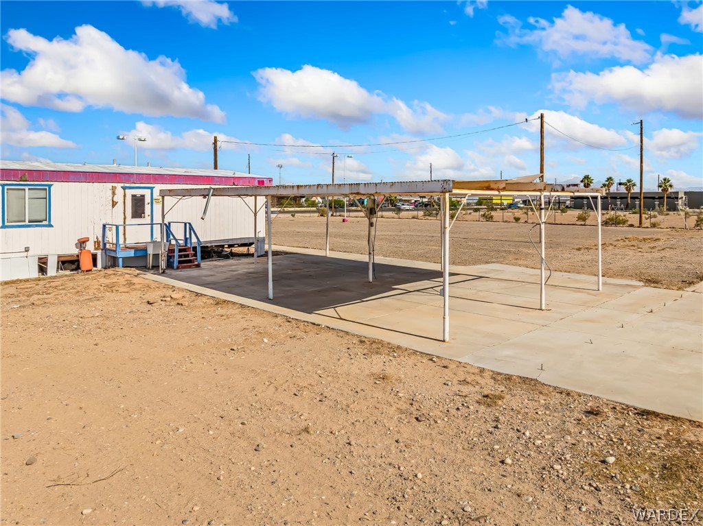 5460 S Highway 95