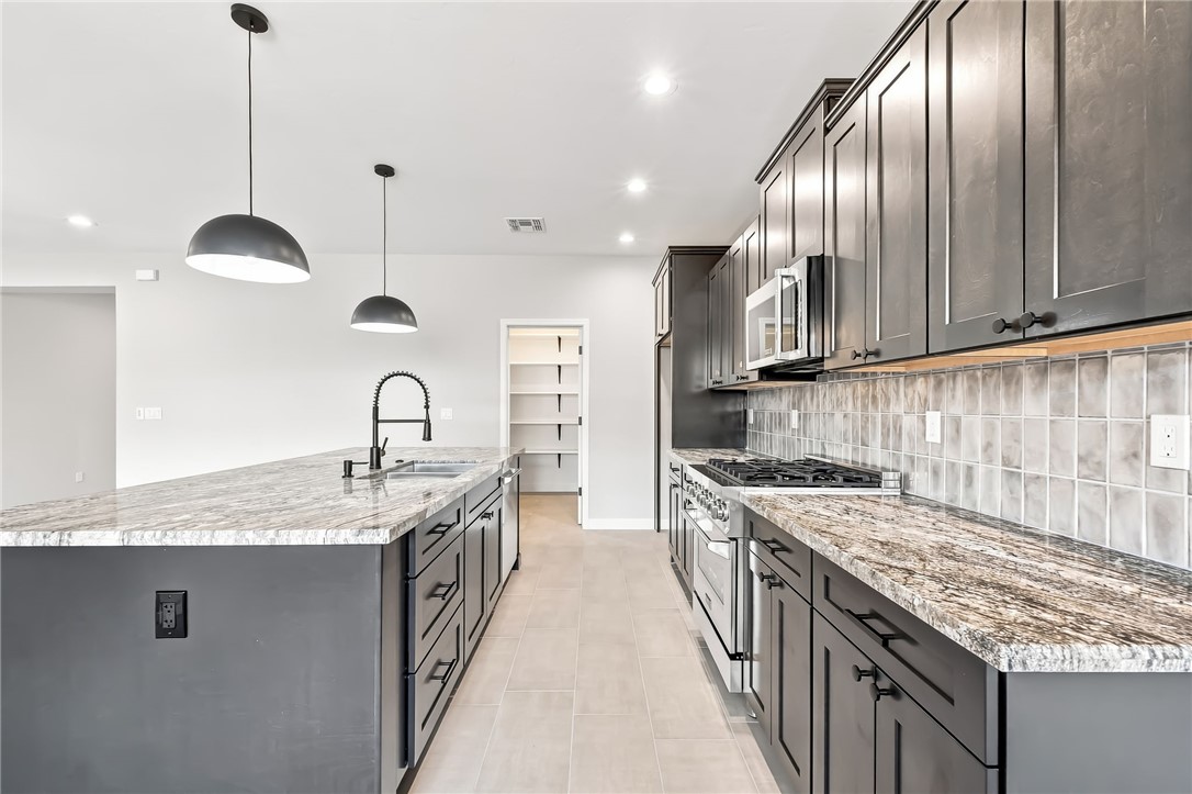 2868 Enclave Drive
