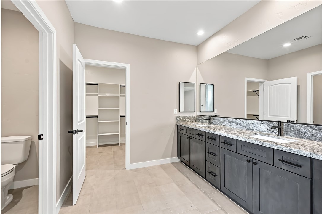 2868 Enclave Drive