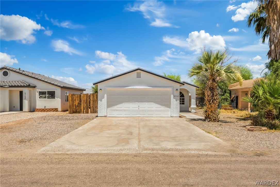 9762 S Kingman Drive
