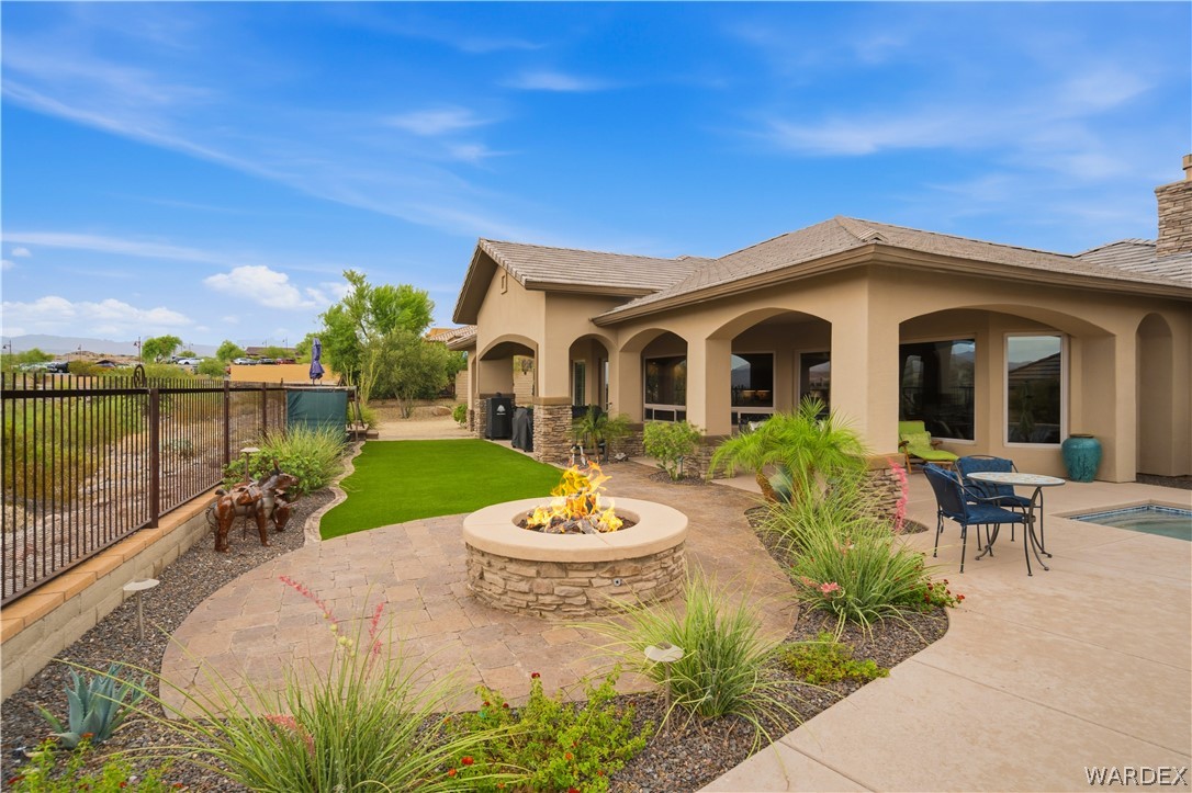 1370 Pioneer Trail