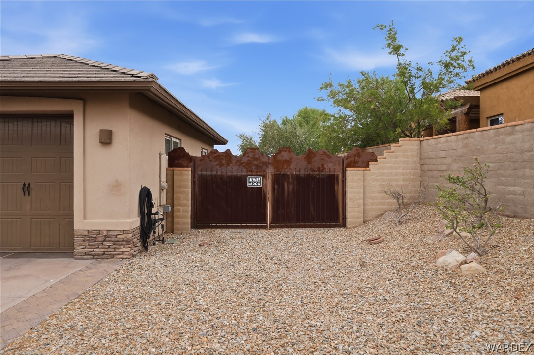 1370 Pioneer Trail