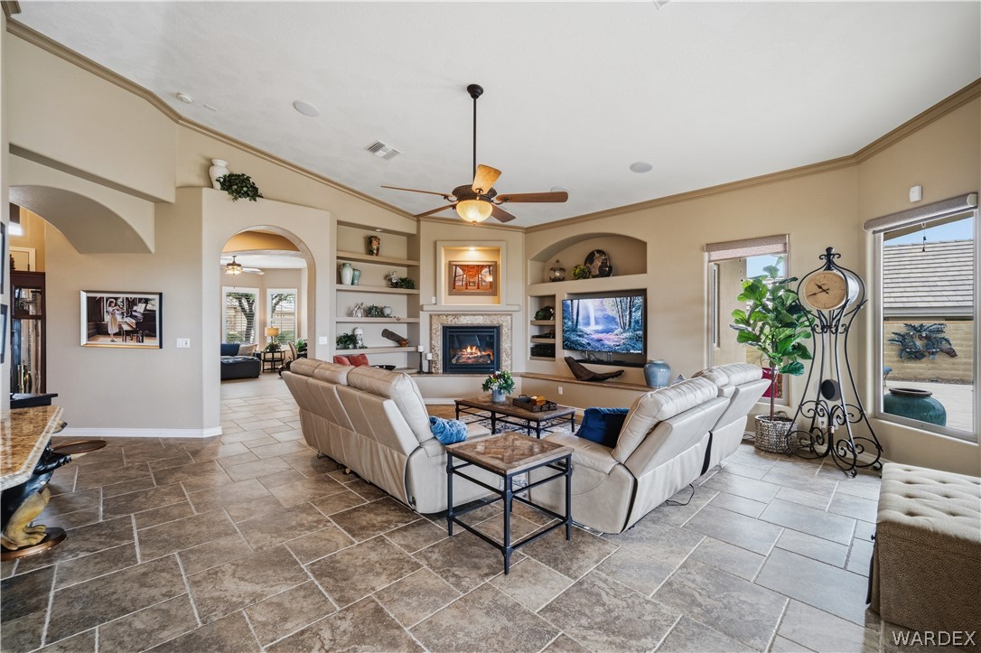 1370 Pioneer Trail