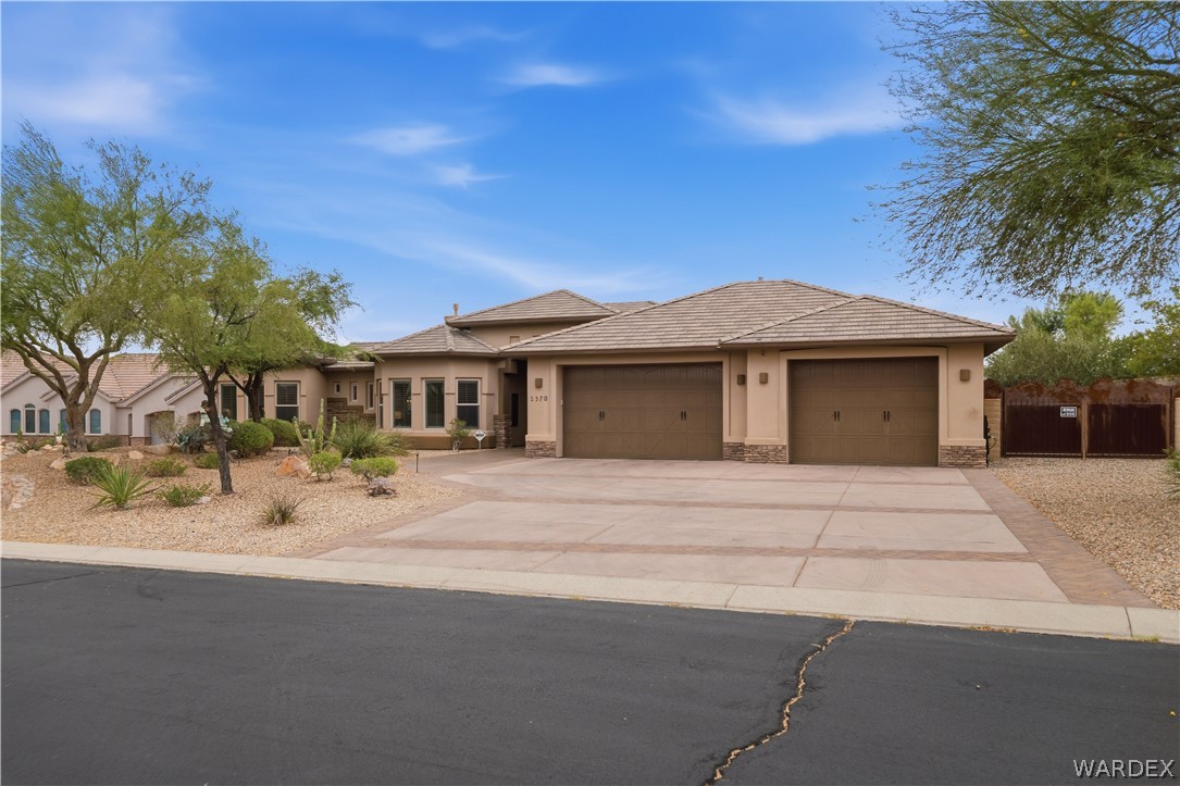 1370 Pioneer Trail