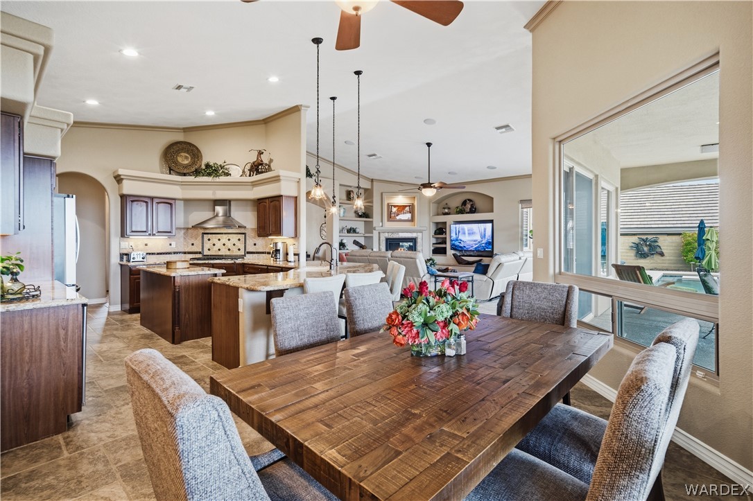 1370 Pioneer Trail