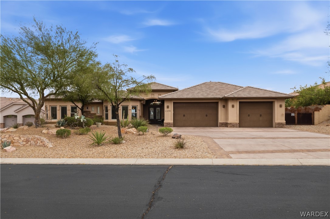 1370 Pioneer Trail