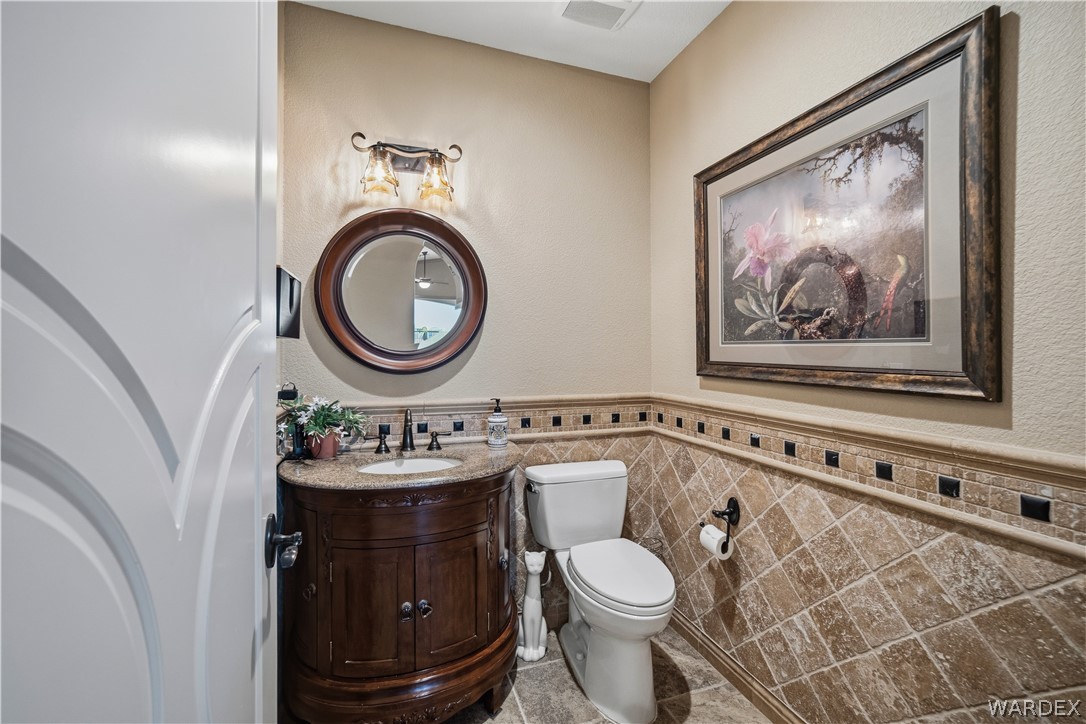 1370 Pioneer Trail