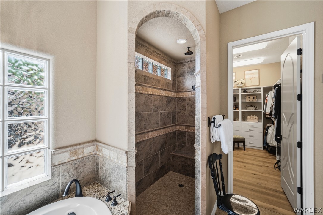 1370 Pioneer Trail