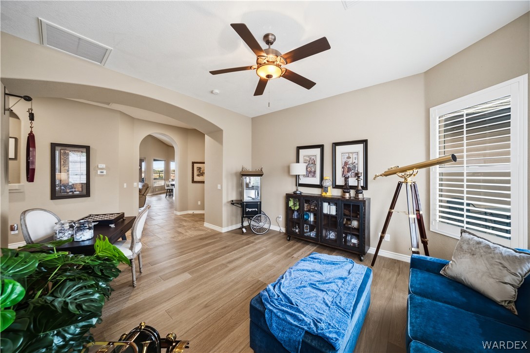 1370 Pioneer Trail