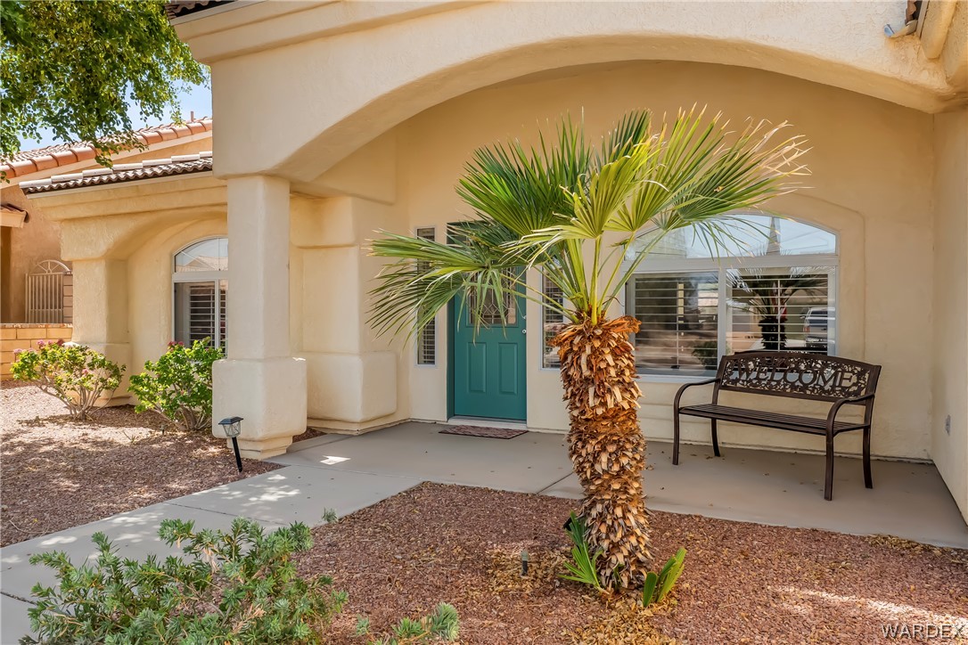 2112 E Crystal Drive