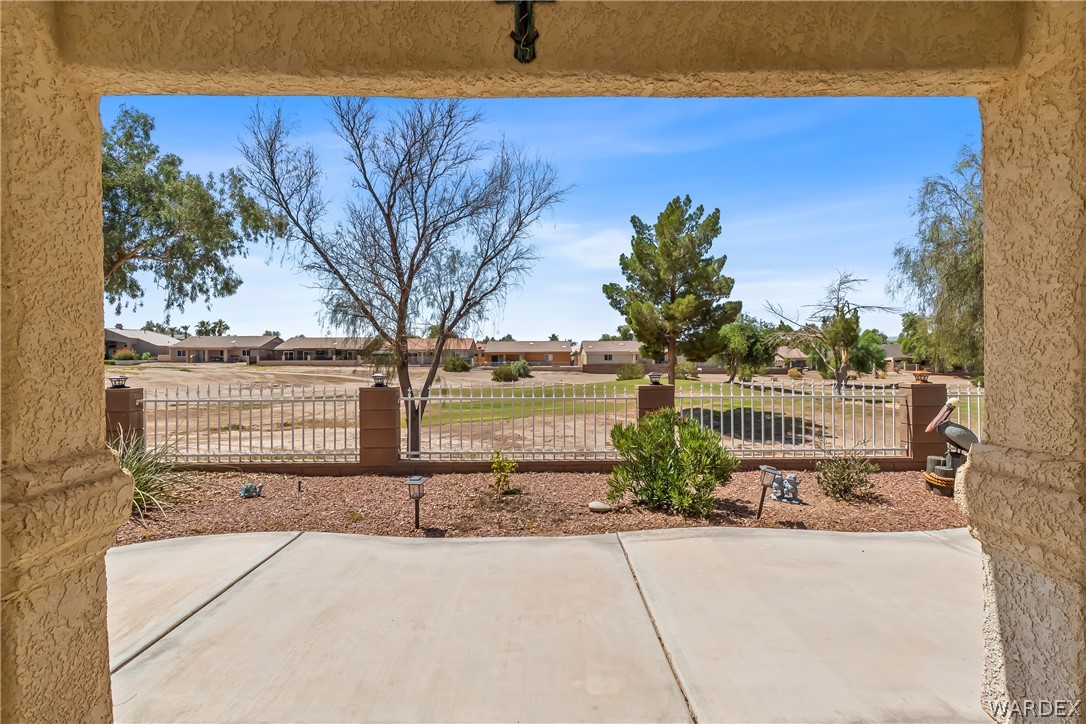 2112 E Crystal Drive