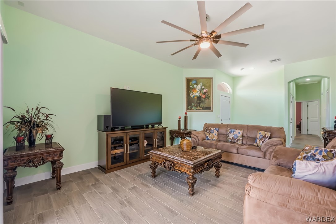1612 Kalil Drive