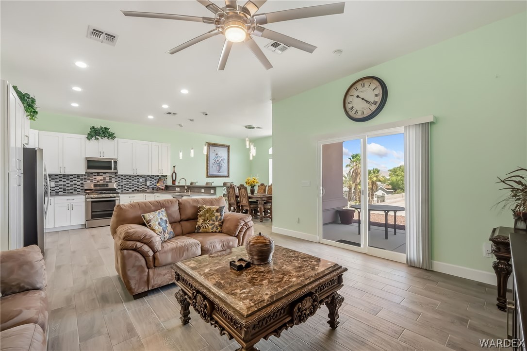 1612 Kalil Drive