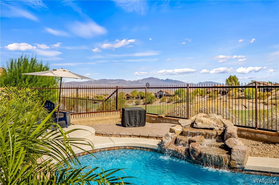 2861 Esmerelda Drive