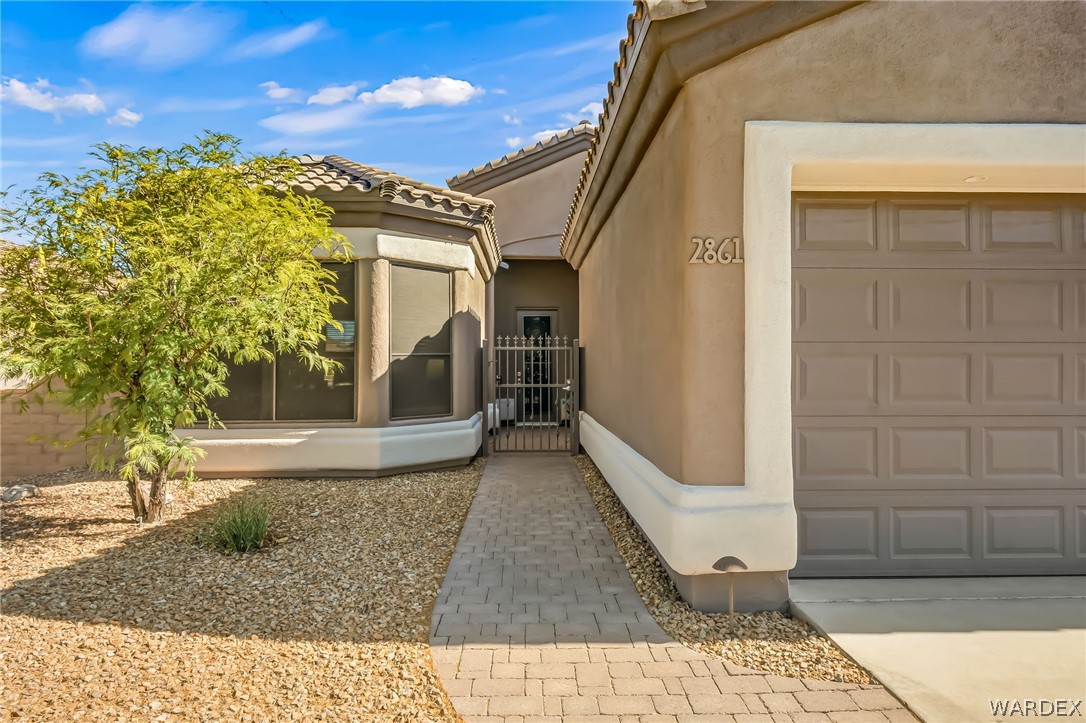 2861 Esmerelda Drive