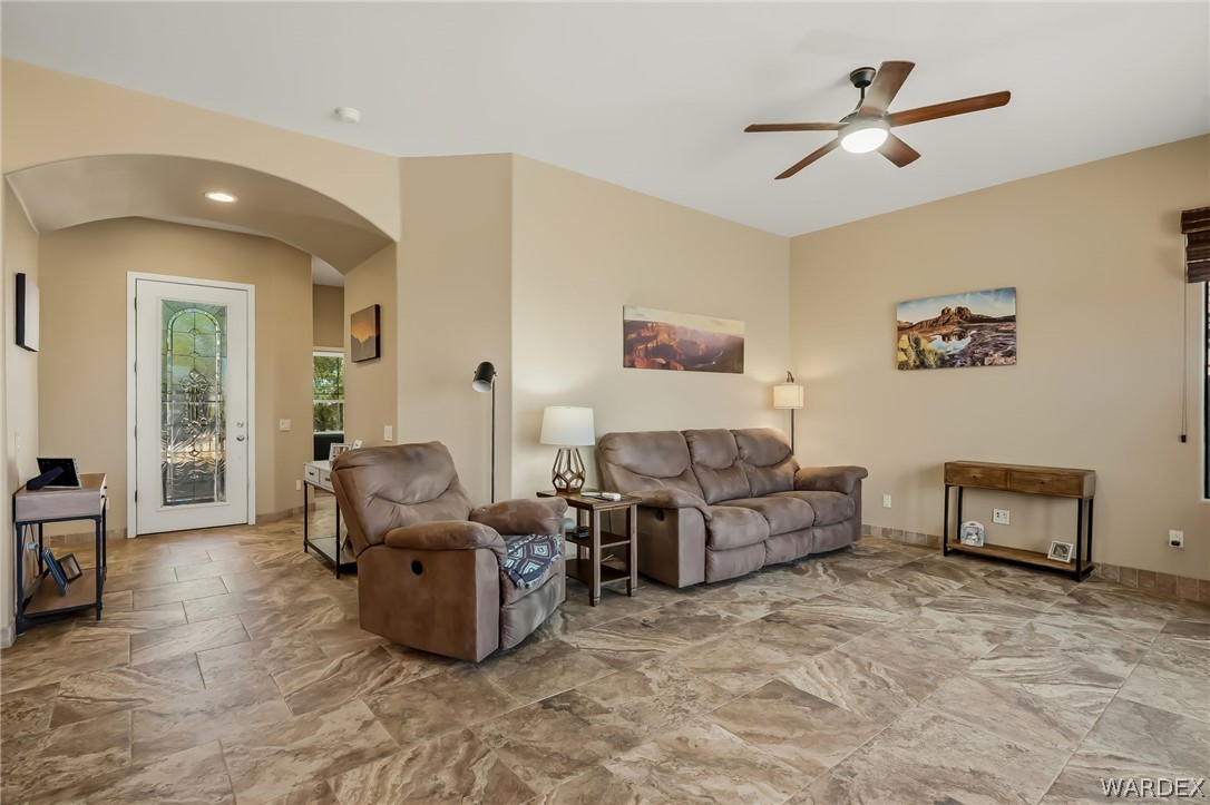 2861 Esmerelda Drive