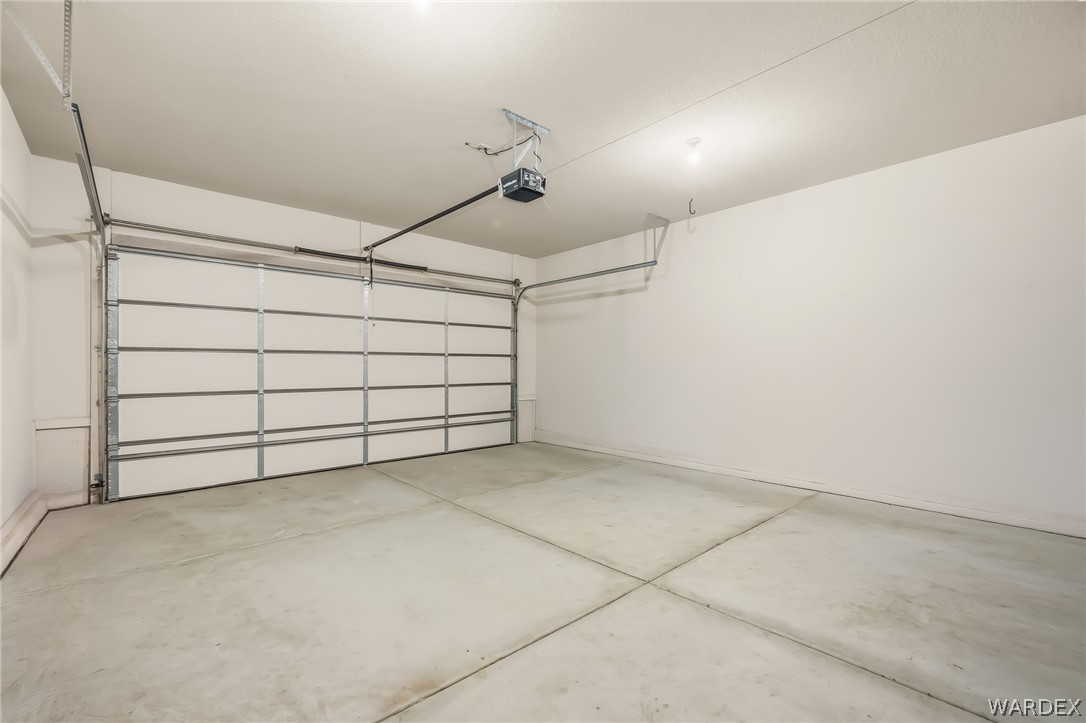 2861 Esmerelda Drive