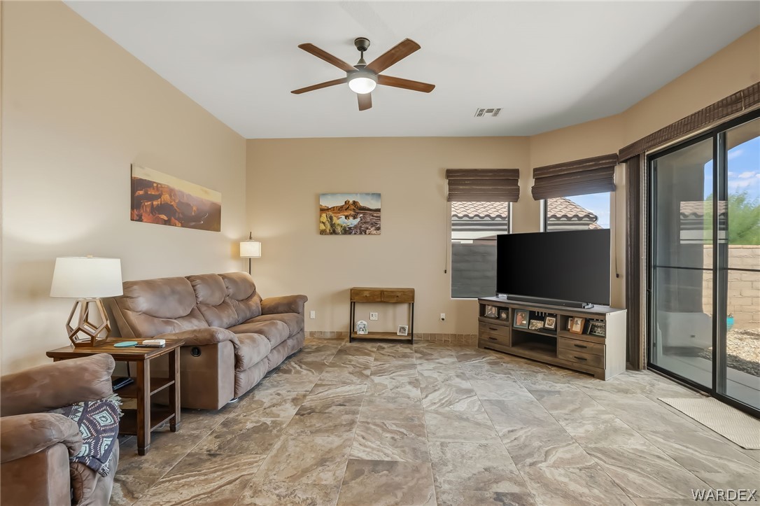 2861 Esmerelda Drive