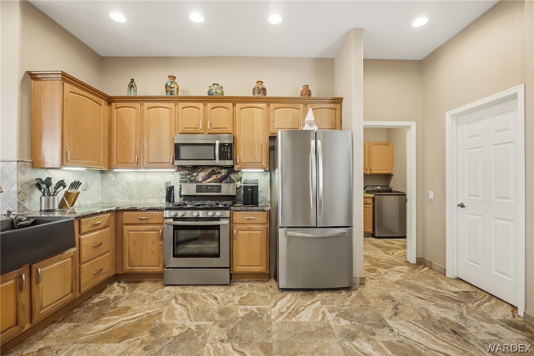 2861 Esmerelda Drive