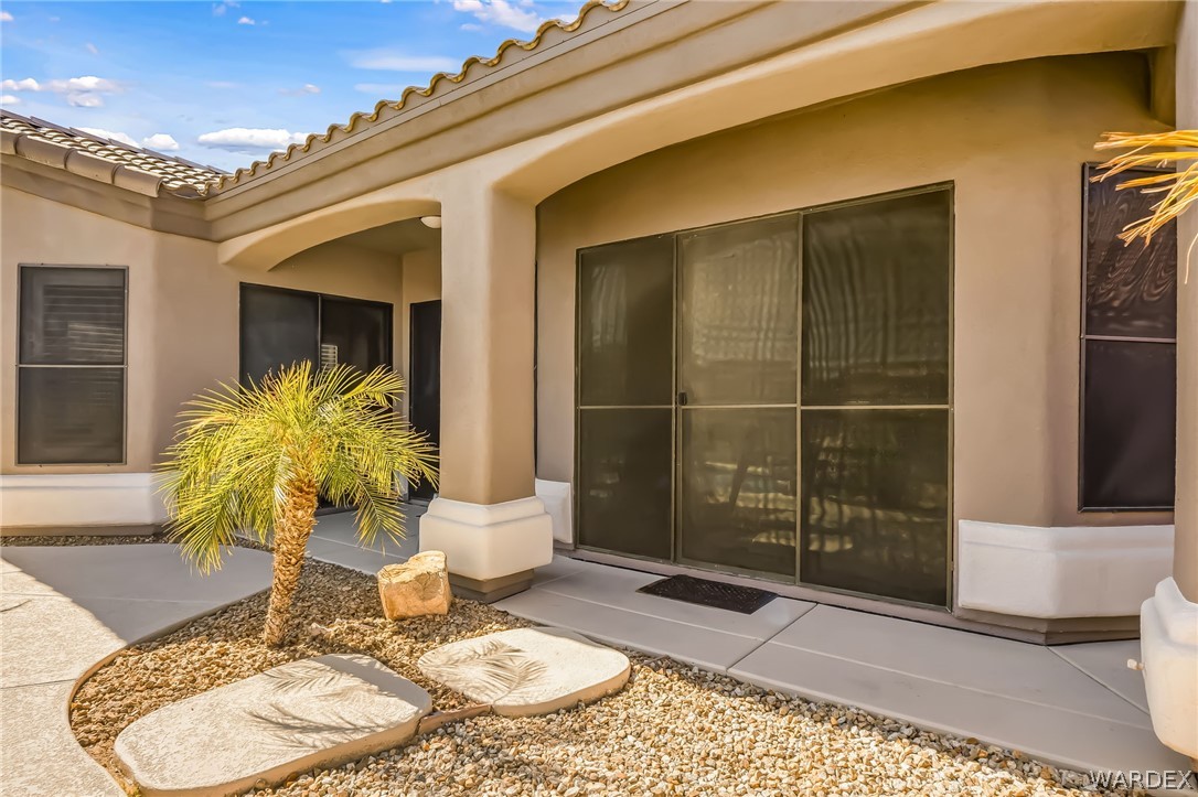 2861 Esmerelda Drive