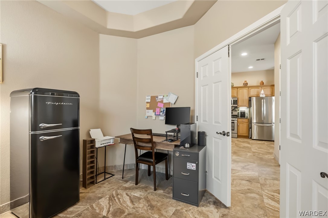 2861 Esmerelda Drive