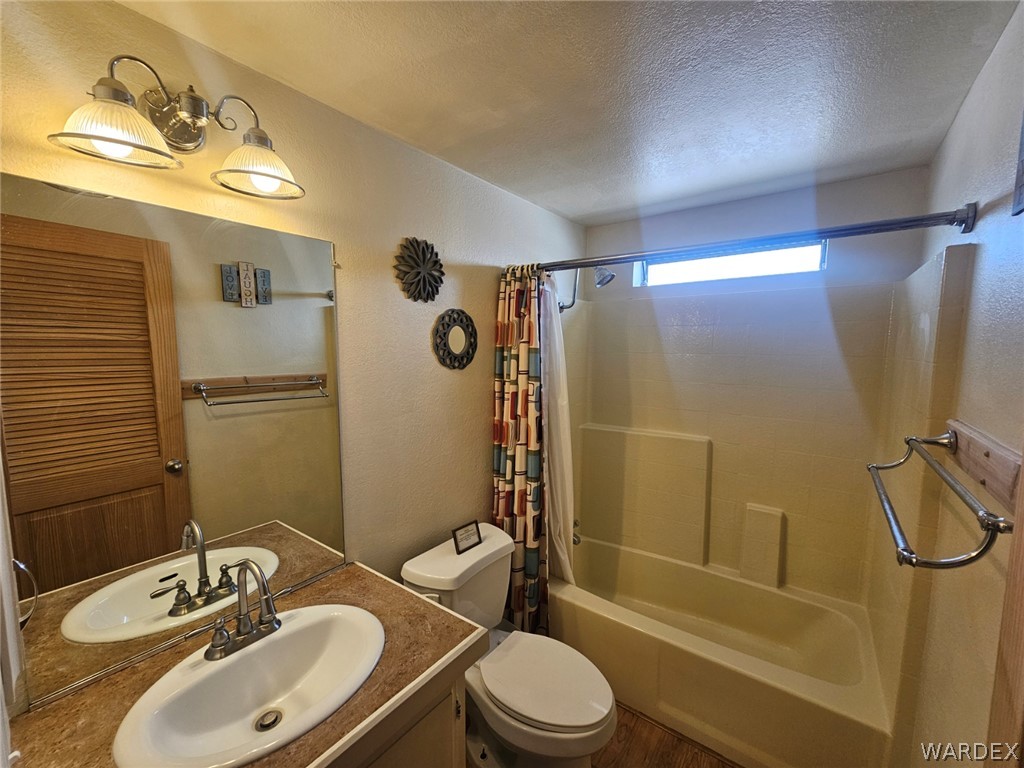 4170 E Mohave Lane