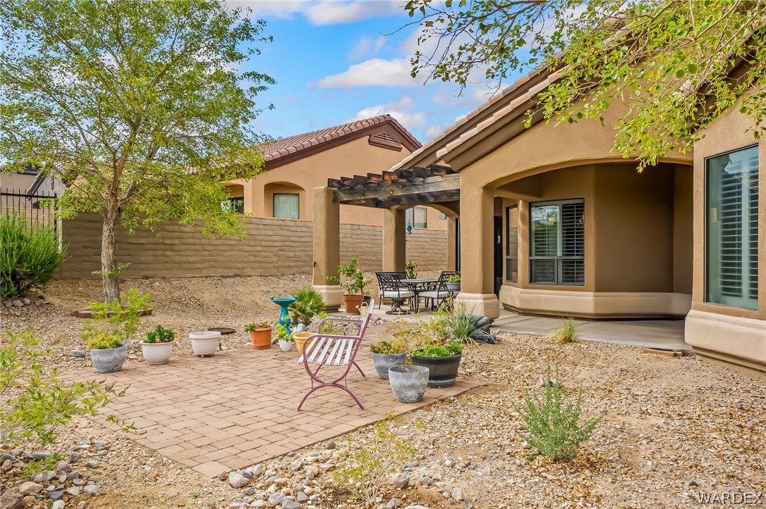 2789 Esmerelda Drive