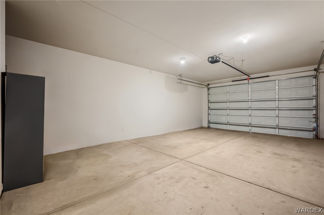 2789 Esmerelda Drive