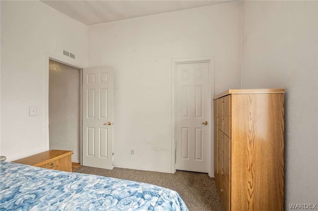 1705 Williams Drive