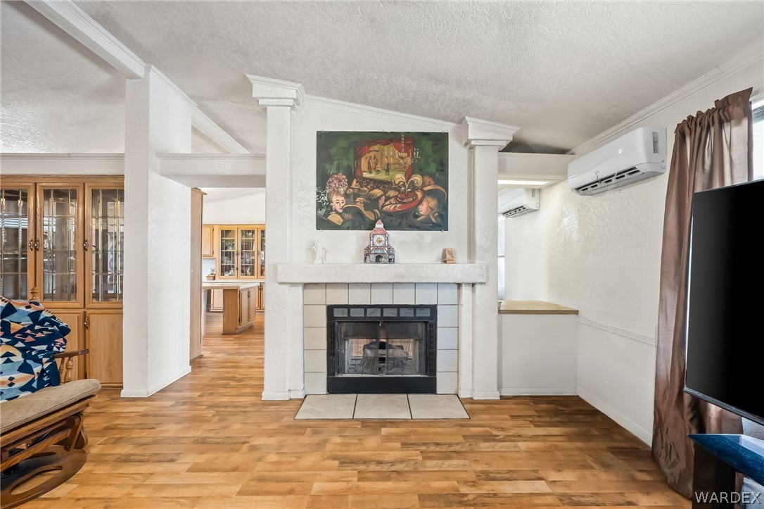 1705 Williams Drive