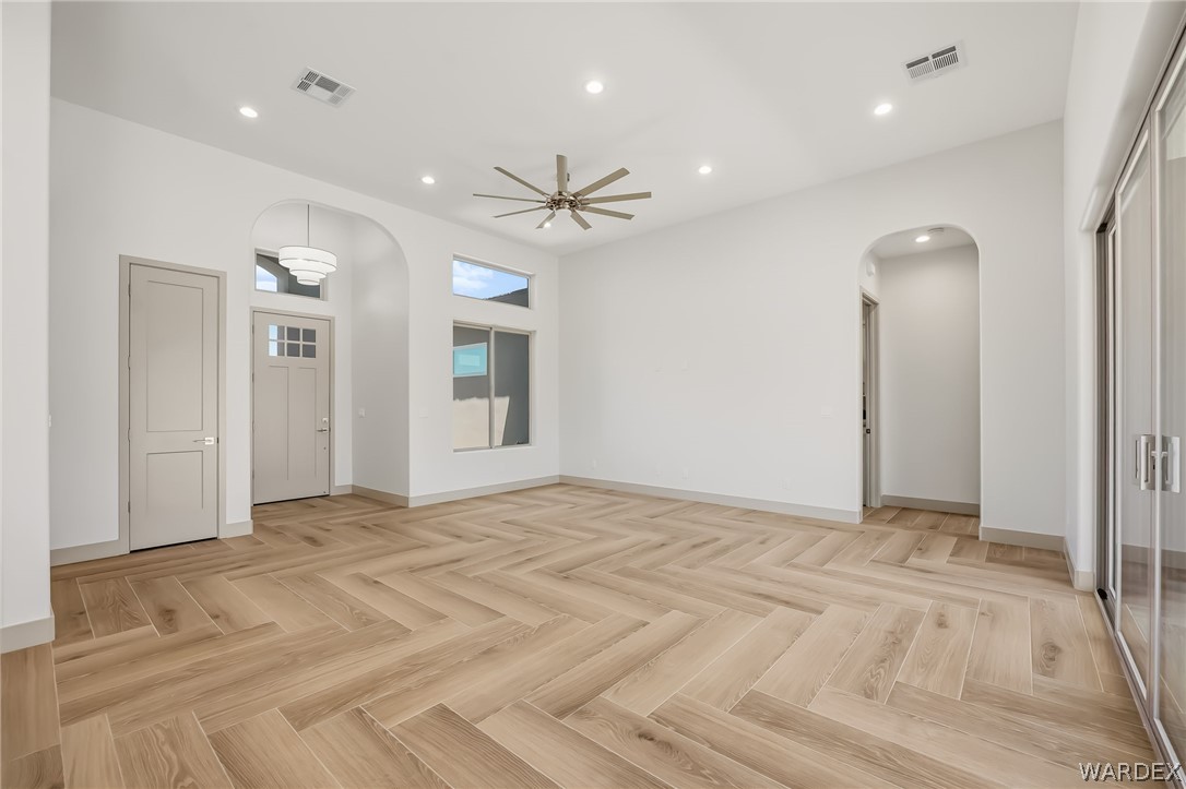 6394 S Via Tuscana