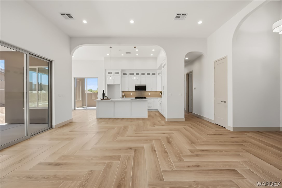 6394 S Via Tuscana