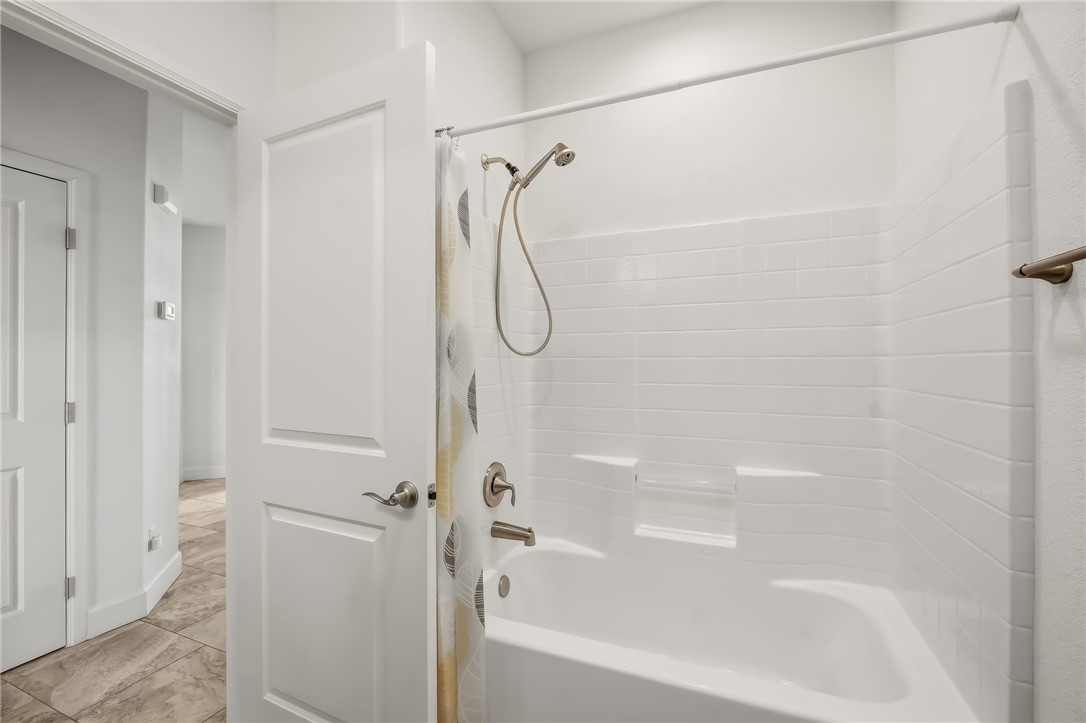 2525 Trade Wind Drive