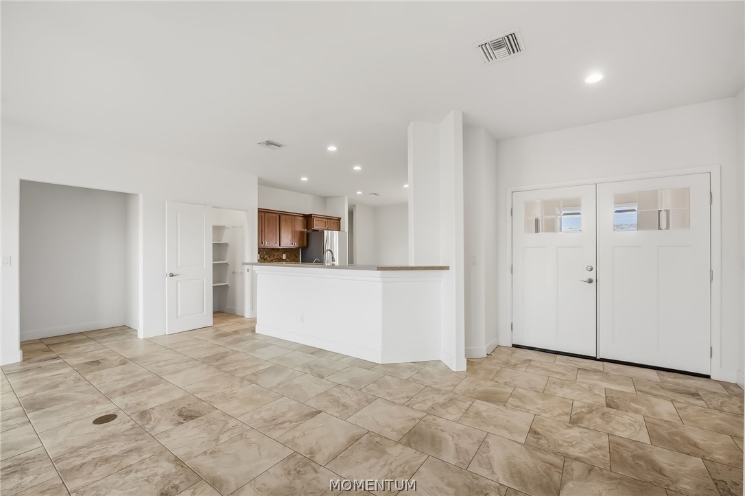 2525 Trade Wind Drive