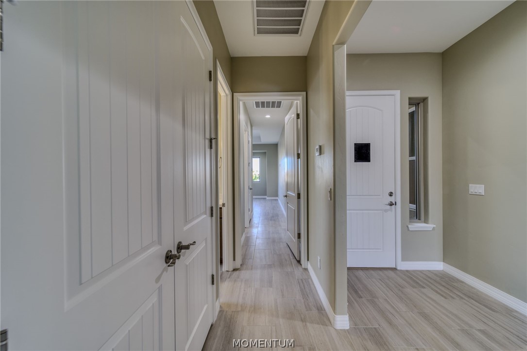 2165 E Via Del Aqua Bay