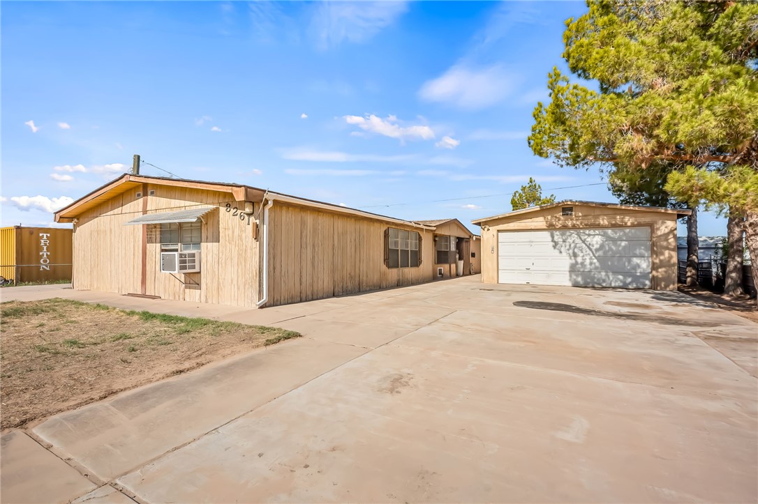 8261 S Green Valley Road