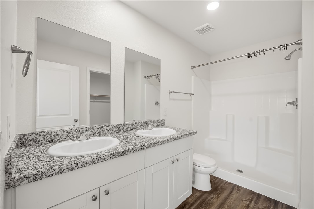 2340 Tapatio Drive