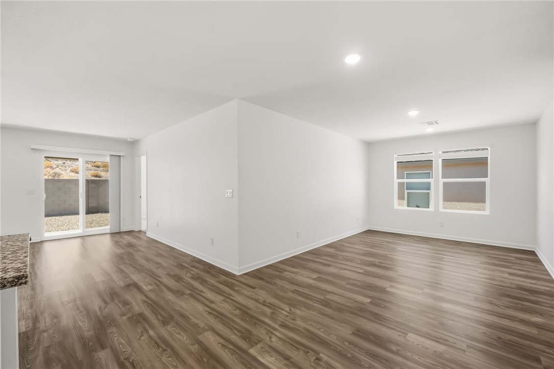 2340 Tapatio Drive