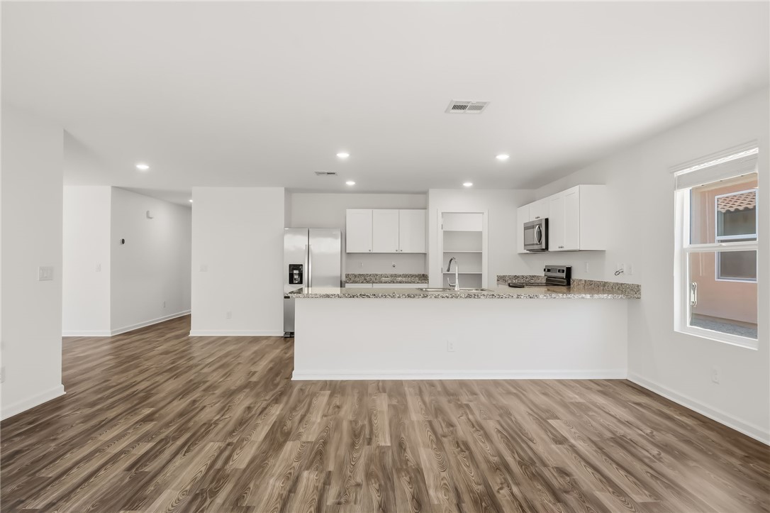 2340 Tapatio Drive