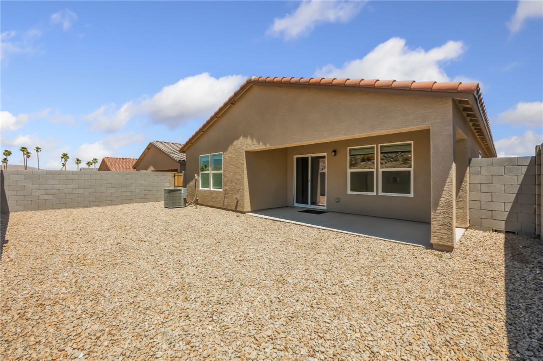 2340 Tapatio Drive