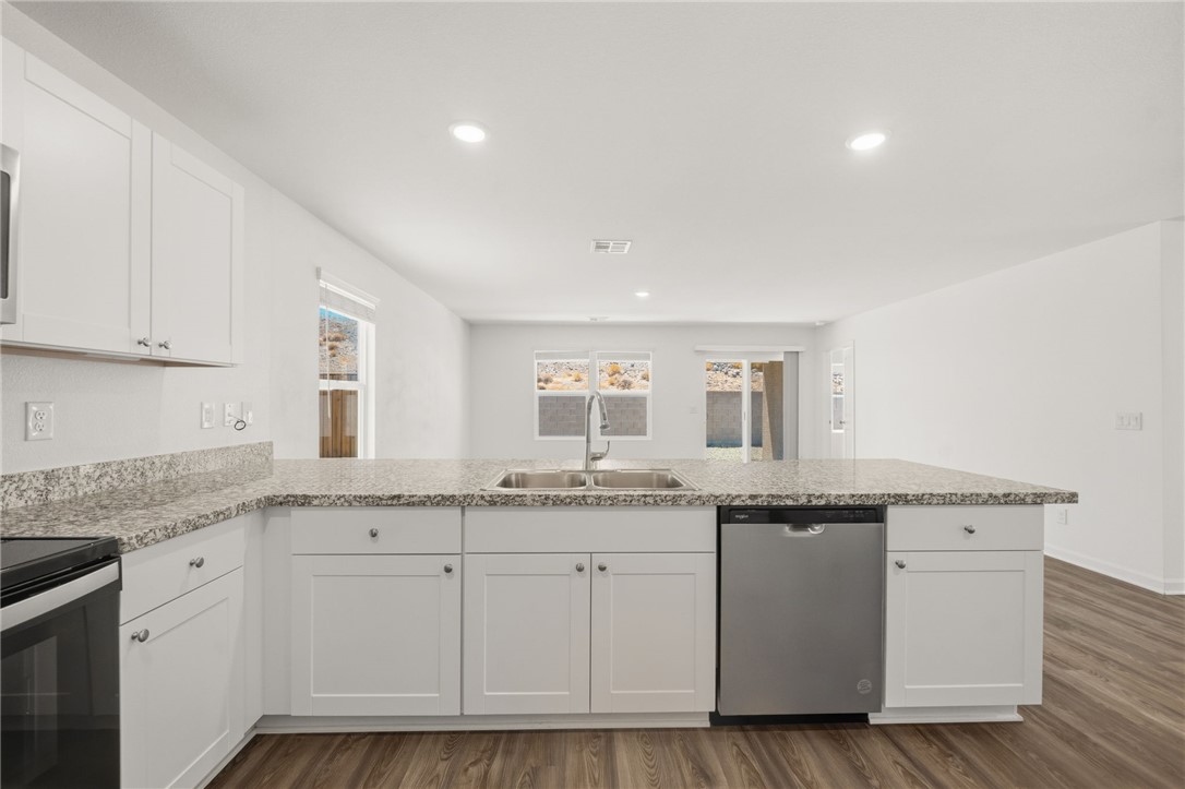2340 Tapatio Drive