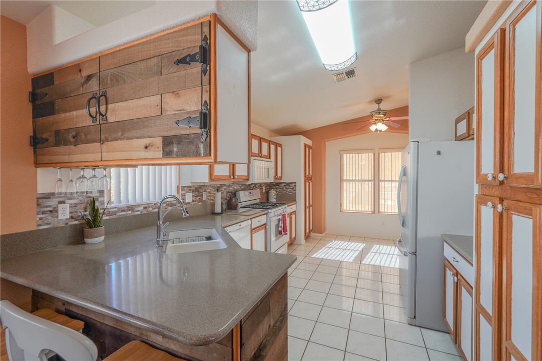 6559 S Lantana Drive