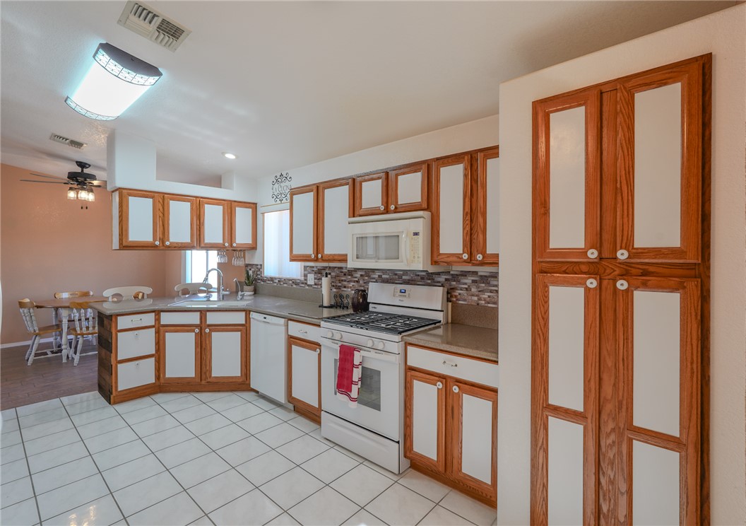 6559 S Lantana Drive