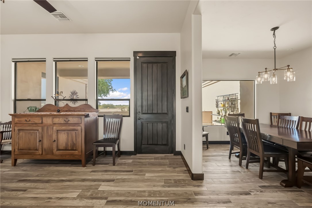 39 S Torrey Pines Drive