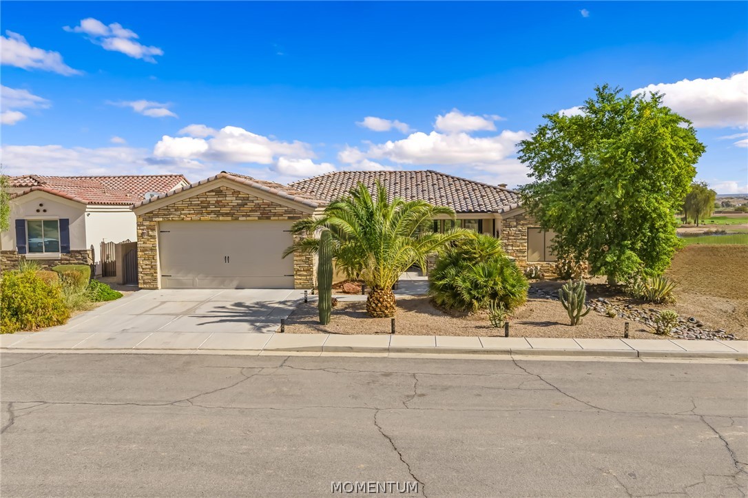 39 S Torrey Pines Drive