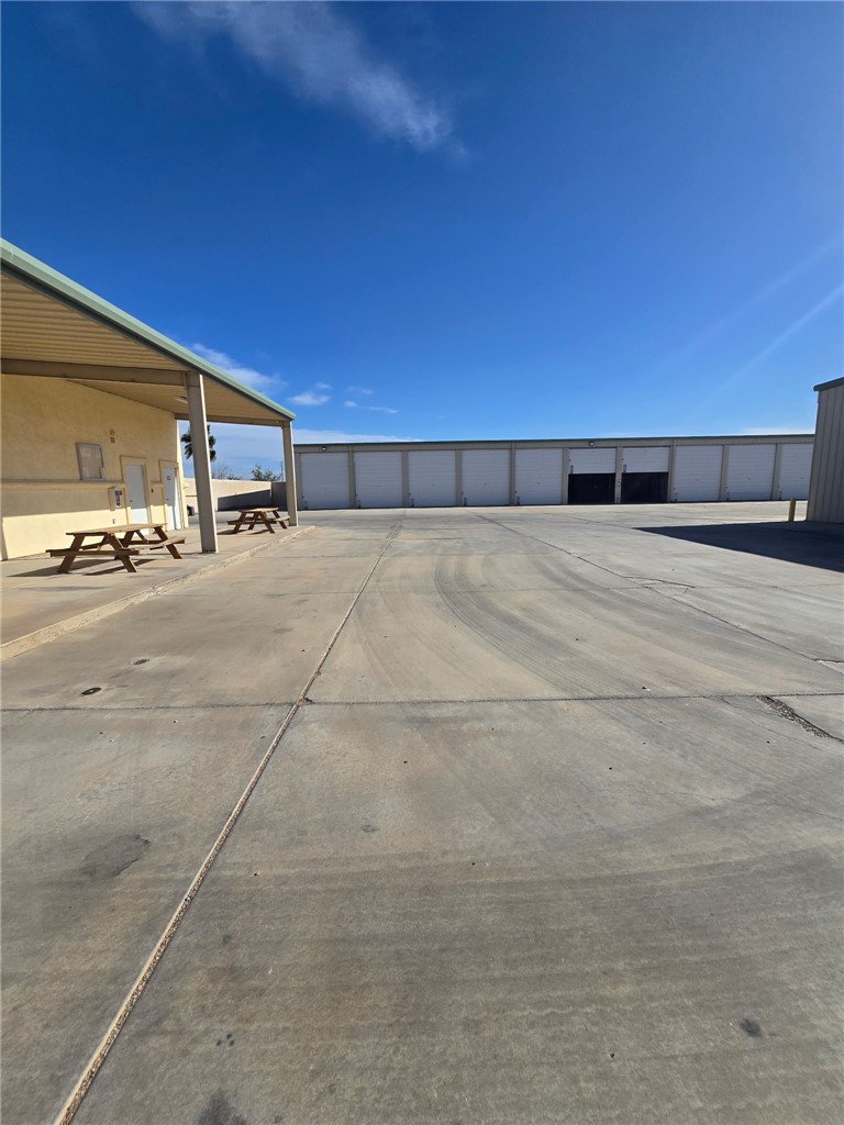 6343 S Hwy 95 A6 & A7